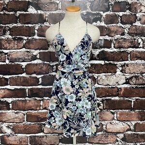 The Boulevard Dress Mini Blue Pink Floral Print Backless Size Medium